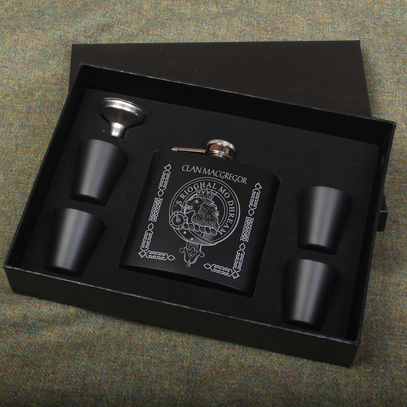 MacGregor Clan Crest engraved 6oz Matt Black Hip Flask Gift Set with Cups and Funnel